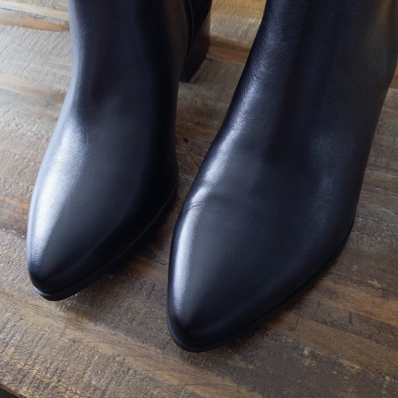 🆕🌿LEATHER ALFANI BOOTIES🌿 - Picture 3 of 8